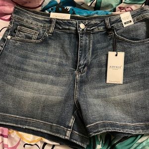 Judy Blue shorts